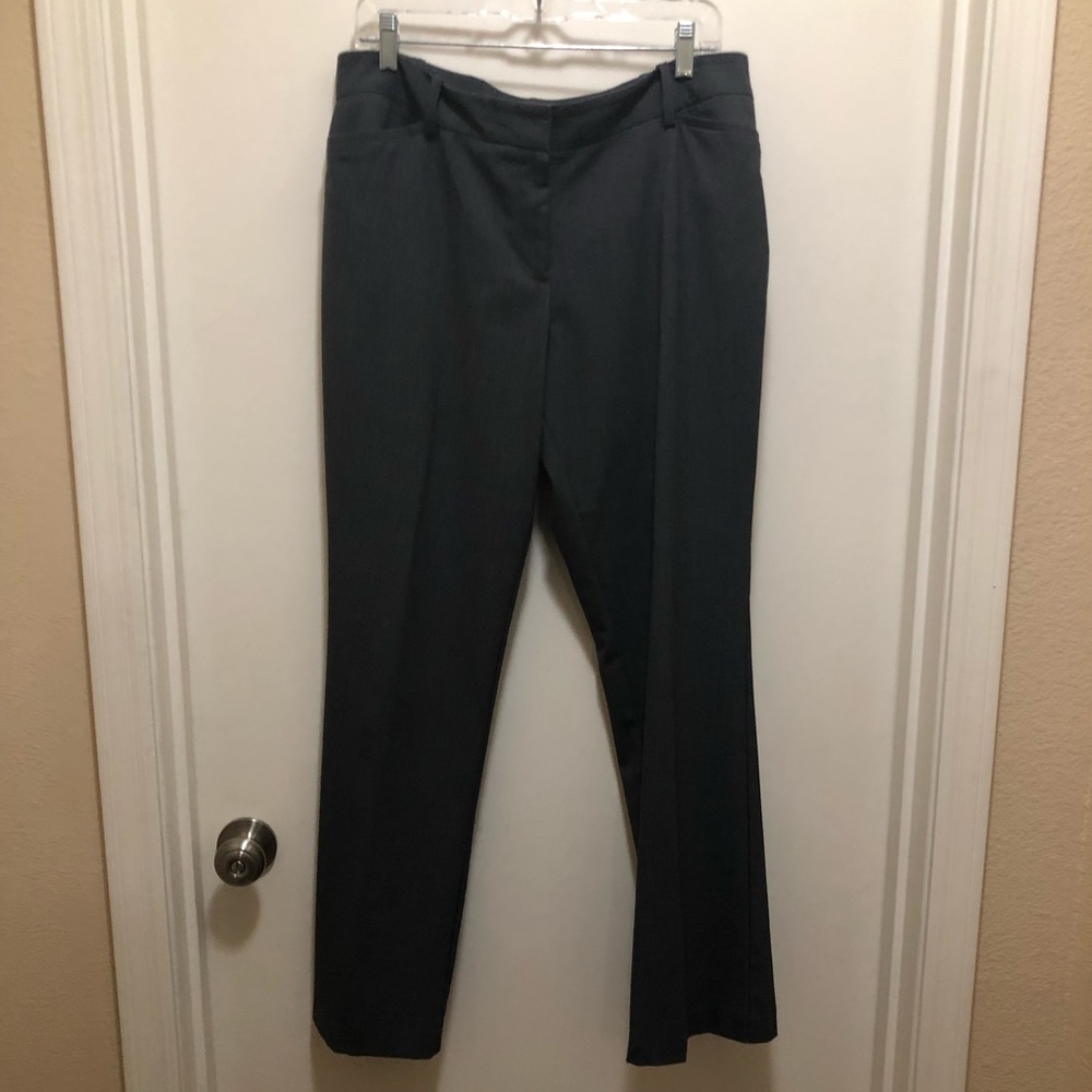 Dress pants - Picture 2 of 4